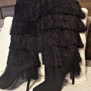 Fringe boot